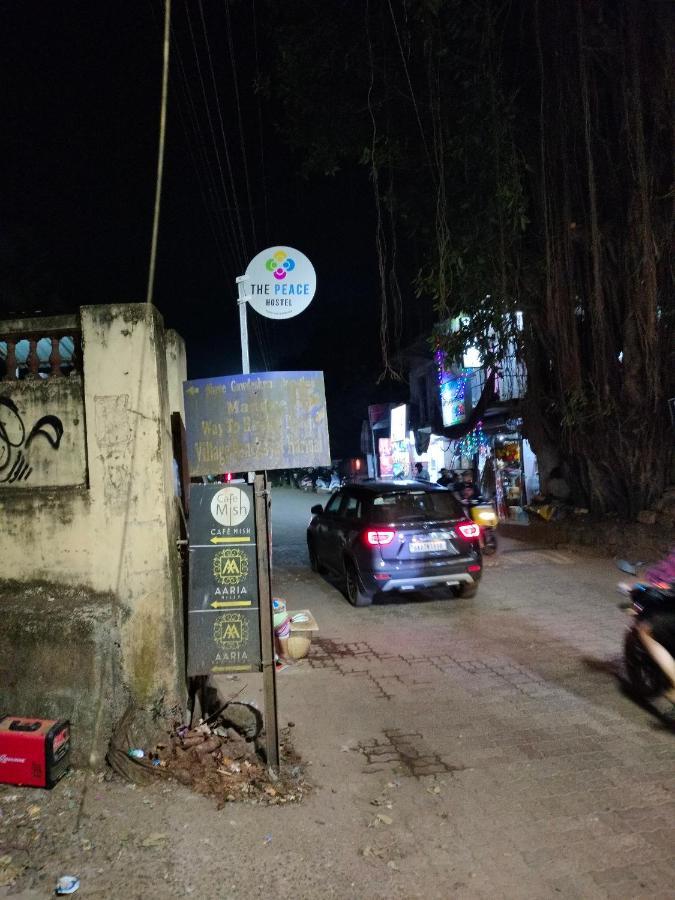 The Peace Hostel - Arambol, Goa ภายนอก รูปภาพ