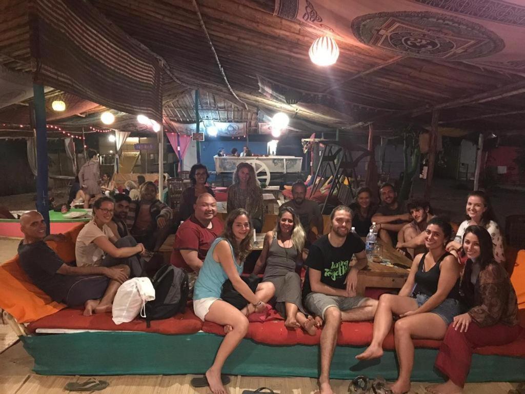 The Peace Hostel - Arambol, Goa ภายนอก รูปภาพ